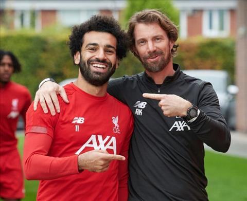 HLV Klopp lên tiếng về cơ hội ra sân của Alisson và Salah trước MU