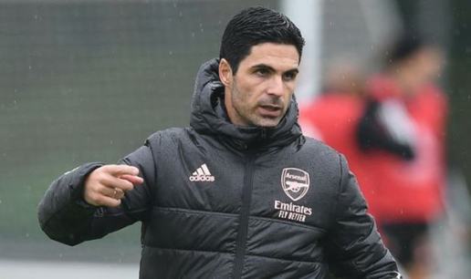 HLV Mikel Arteta nhắc đến MU sau chiến thắng ở Europa League