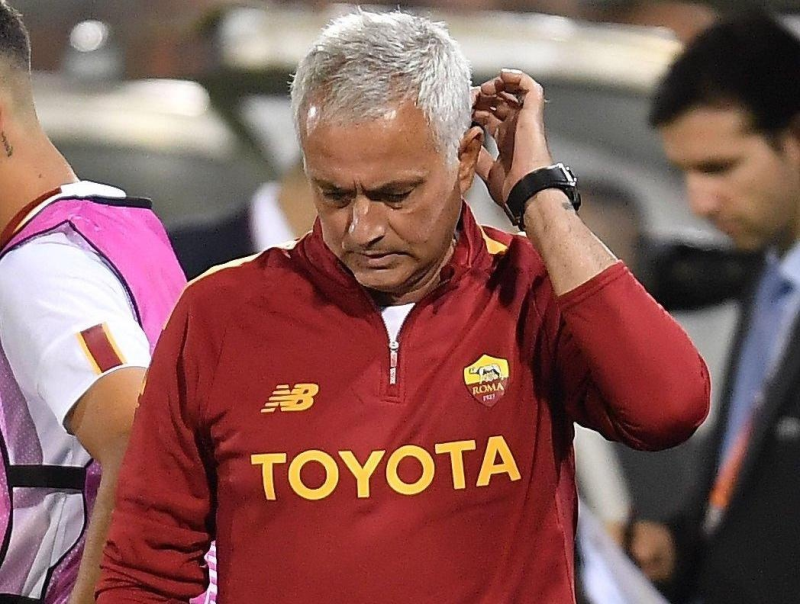 HLV Mourinho nói gì sau khi AS Roma thua 2 trận liên tiếp?