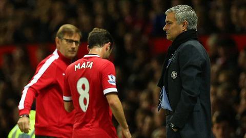 HLV Mourinho xác nhận Juan Mata chấn thương dài hạn