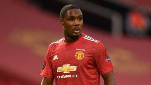 HLV Solskjaer bị chỉ trích dữ dội vụ Odion Ighalo