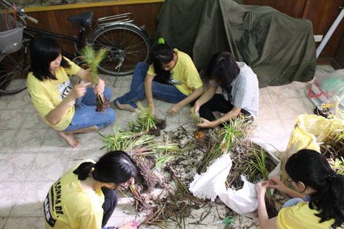 Biệt đội giải cứu hồ Hà Nội