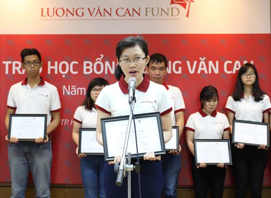 Trao học bổng Lương Văn Can cho 70 sinh viên