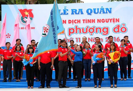 Chiến dịch tình nguyện Hoa phượng đỏ: Hơn 40.000 học sinh, giáo viên trẻ tham gia