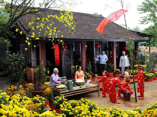 Tết, chưng hoa gì để rước may mắn vào nhà?