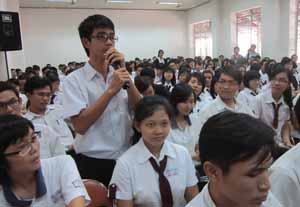 Học giỏi nên mạnh dạn chọn trường tốp trên