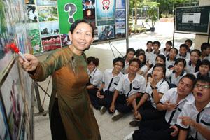 Học sinh đánh giá giáo viên: Còn đó chút băn khoăn