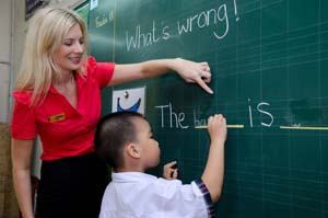 Học song ngữ ở trường phổ thông: Nền tảng trở thành công dân toàn cầu