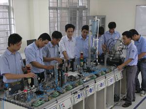 Học trường nghề: Chọn đúng để có việc làm tốt