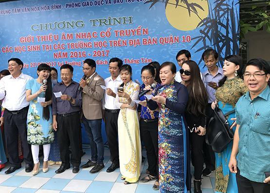 Đưa nghệ thuật dân tộc vào học đường: Kỳ cuối: Có khó cũng quyết tâm làm