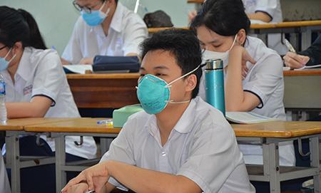 TP.HCM: Trên 90% học sinh trở lại trường trong buổi học đầu tiên