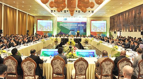 Thủ tướng Chính phủ Nguyễn Xuân Phúc: Hợp tác hướng tới mục tiêu ổn định tài chính APEC