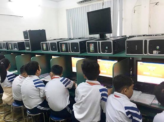 Hơn 2.000 HS tham gia Hội thi English Star 2018