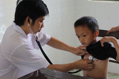 Hơn 1000 trẻ em sẽ được khám bệnh tim miễn phí