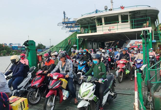 Phà Cát Lái sẽ được thay thế bằng cầu Cát Lái trong tương lai /// Nguyễn Tiến