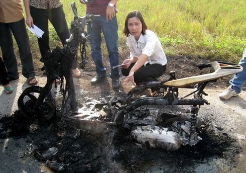 Honda Lead mới mua 11 ngày bị cháy rụi