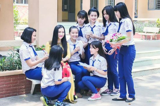 Duyên thơ của cô giáo Hồ Tịnh Văn