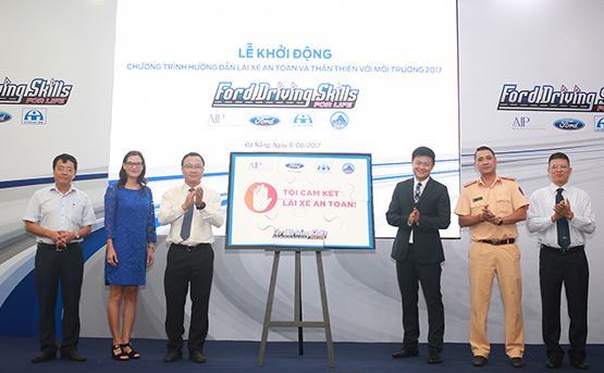 Đà Nẵng: Hướng dẫn lái xe an toàn miễn phí