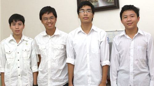 HS Việt Nam đoạt 1 huy chương đồng Olympic quốc tế môn tin học