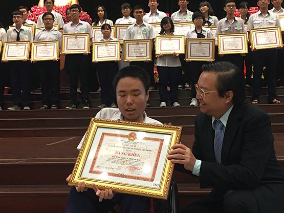 TP.HCM vinh danh 487 học sinh tiêu biểu năm học 2016-2017