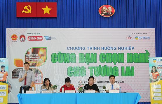 Học sinh xã đảo Thạnh An được hướng nghiệp