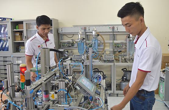 Hướng nghiệp học sinh theo định hướng giáo dục STEM