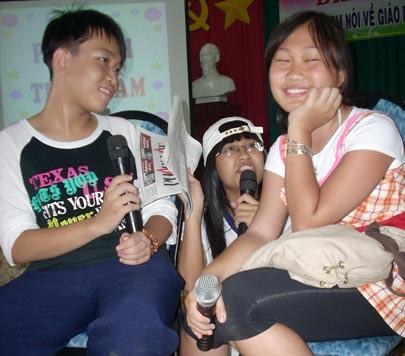 “Hươu” đi học “chạy”