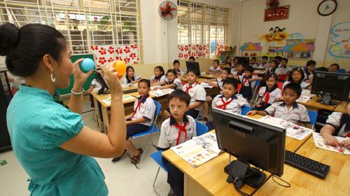 Hụt nguồn giáo viên tiếng Anh