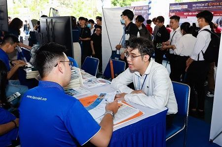 HUTECH IT OPEN DAY 2023: Kết nối doanh nghiệp, thêm cơ hội việc làm cho sinh viên