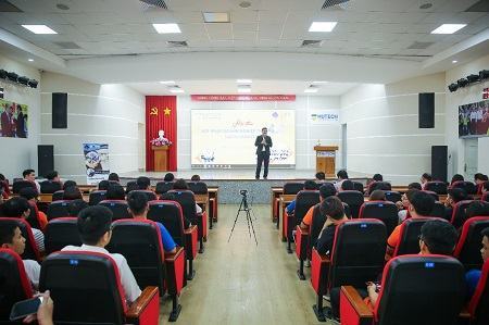 Sinh viên Marketing HUTECH: Bản lĩnh từ trải nghiệm thực tế