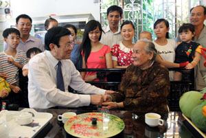 Huy động sức dân trong xây dựng nông thôn mới