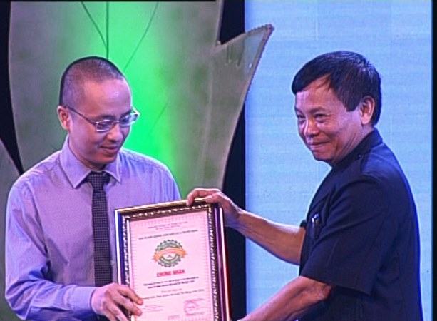 Vinh danh 2 nhãn hàng đảm bảo an toàn thực phẩm của Tân Hiệp Phát