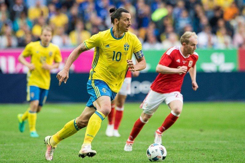 Ibrahimovic tuyên bố: Quả bom lớn sắp nổ!