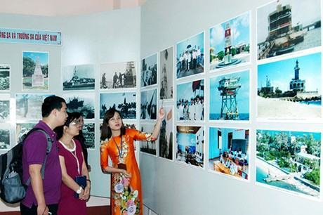 Triển lãm tư liệu về quần đảo Hoàng Sa, Trường Sa