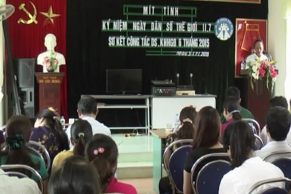 Mít tinh kỷ niệm Ngày Dân số thế giới