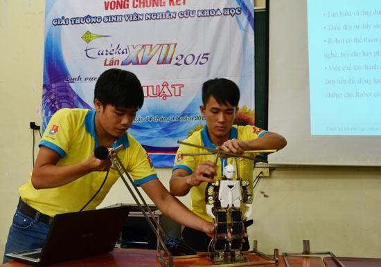 82 đề tài vào chung kết giải thưởng Euréka 2015