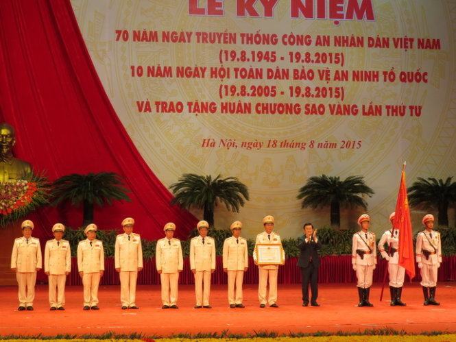 Công an nhân dân nhận Huân chương Sao Vàng lần thứ 4