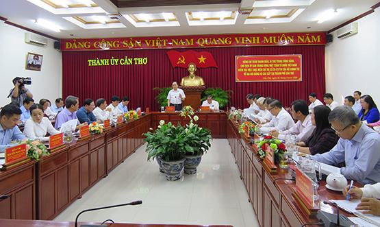 “Phải quan tâm và xem Giáo dục, Khoa học – Công nghệ là quốc sách hàng đầu”