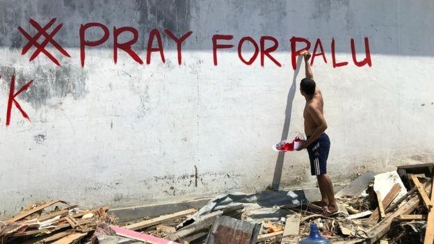 Indonesia: Hoang mang sau tham hoa kep dong dat - song than