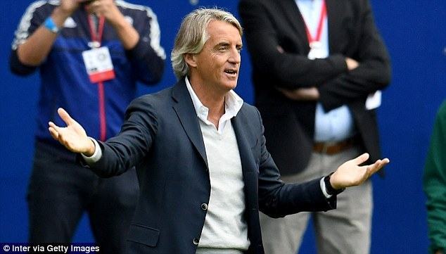 Inter Milan thẳng tay “trảm” Roberto Mancini