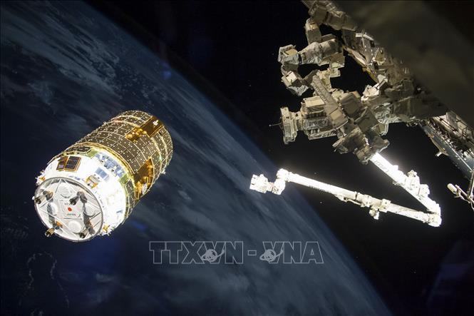Nga phát hiện lỗ thủng trên ISS là cố ý