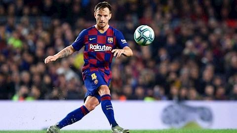 Ivan Rakitic tỏ ra bất mãn khi không thể tới MU