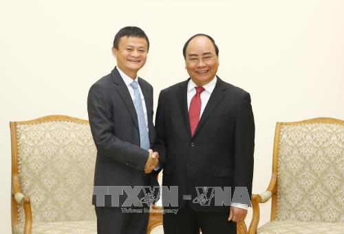 Thủ tướng Nguyễn Xuân Phúc tiếp Chủ tịch Tập đoàn Alibaba Jack Ma