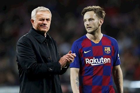 Jose Mourinho trực tiếp thuyết phục sao Barca tới Tottenham