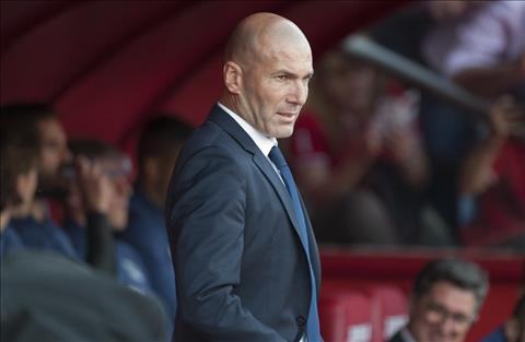 Kaka ngỡ ngàng trước thành công của HLV Zidane tại Real