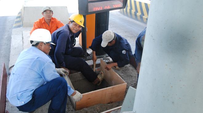 Khắc phục lún nứt trạm thu phí cầu Cần Thơ