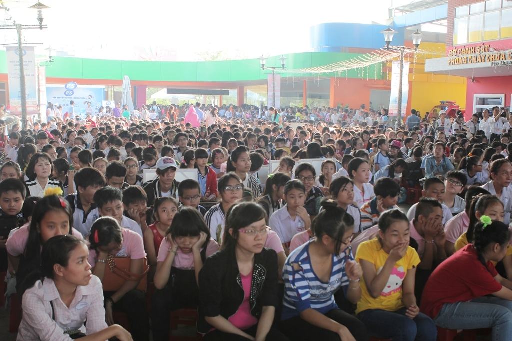 Khai mạc Hội thi nét vẽ xanh TP năm 2014