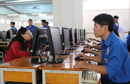 Khai mạc Hội thi “Ánh sáng thời đại” lần VIII năm 2018