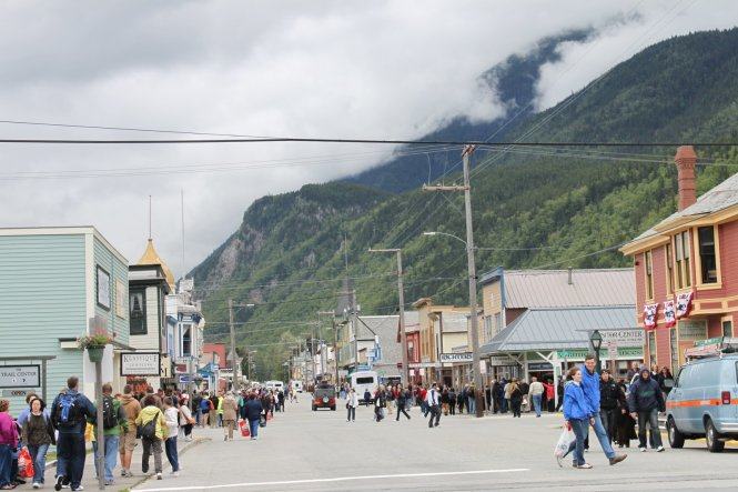 			Phố mua sắm ở Skagway trên cung đường du lịch "tìm vàng" - Ảnh: wordpress			