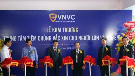 Khánh thành Trung tâm tiêm chủng vắc xin hiện đại và lớn nhất nước